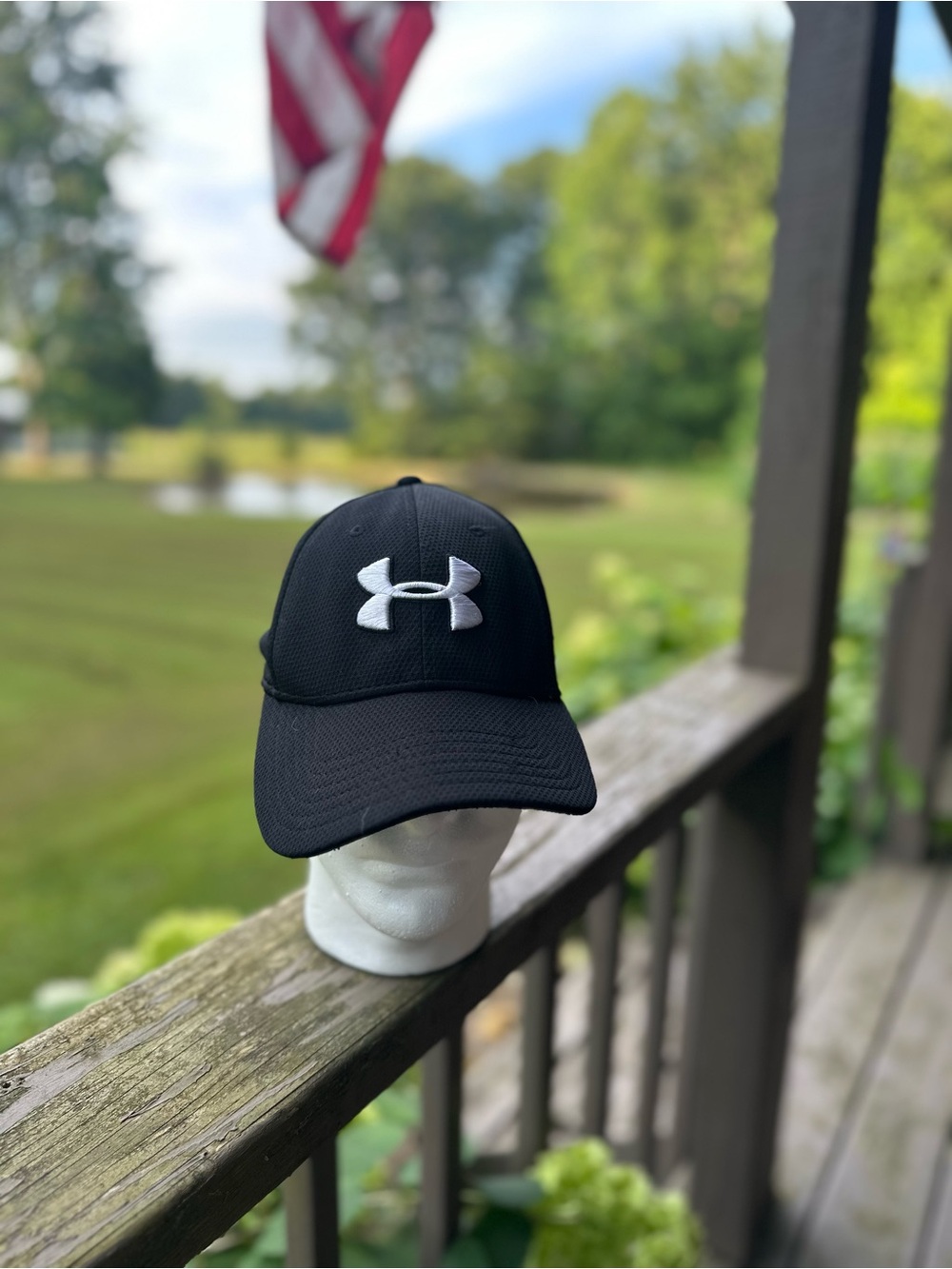 Under Armour Blitzing Black Cap with White Logo